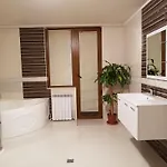 семеен виктория 1 3* Сандански