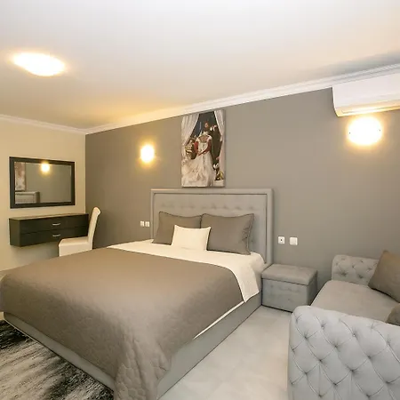 Hotel парк апарт-хотел виктория 1 3*