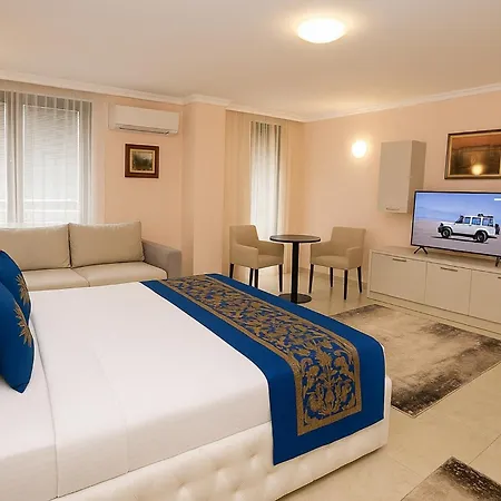 семеен виктория 1 3* Сандански