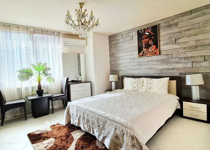 семеен виктория 1 Хотел