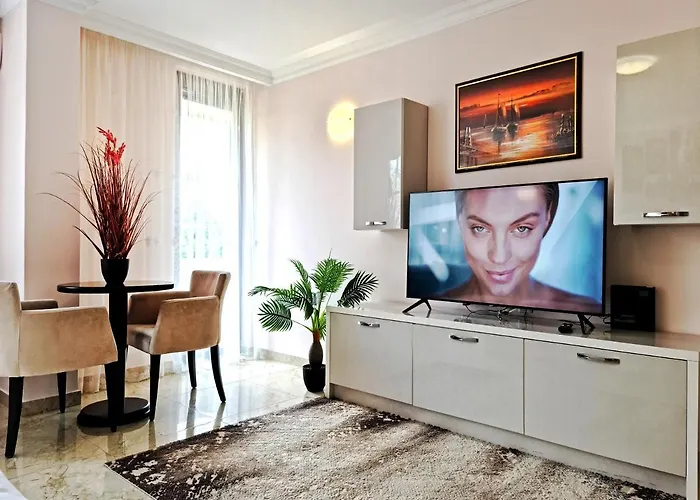 семеен виктория 1 Сандански