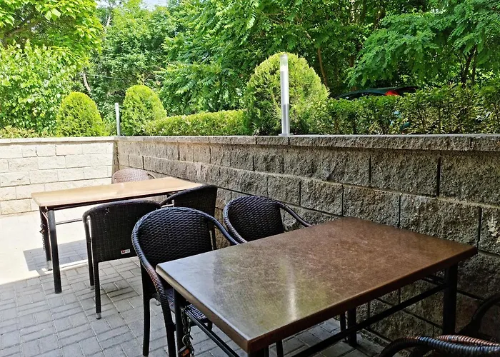 семеен виктория 1 Сандански